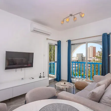 White Arches #2 By Trulycyprus Appartement *