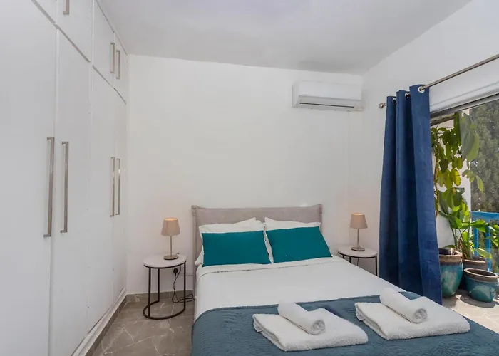 White Arches #2 By Trulycyprus Apartmán *